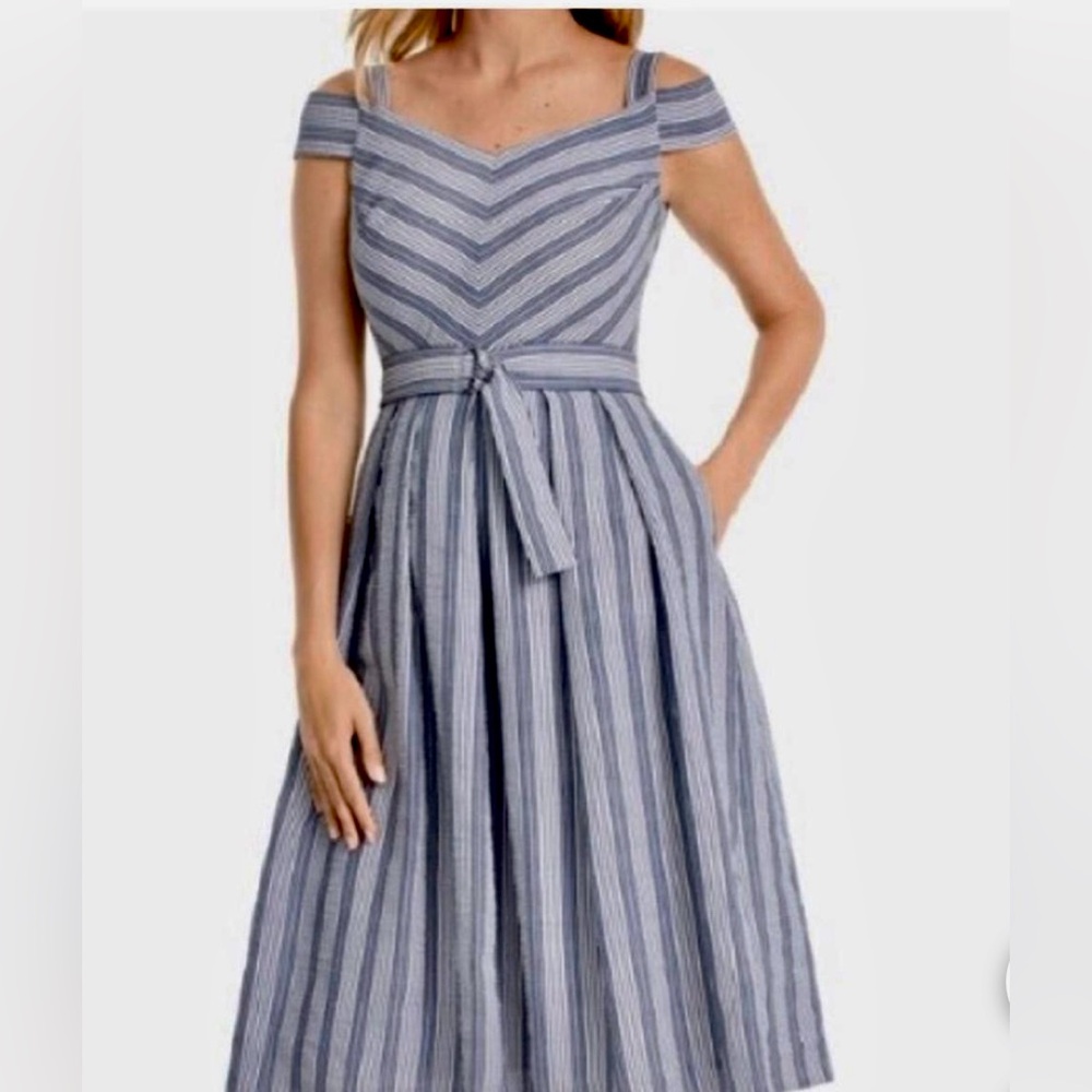 WHBM White & Blue Sleeveless Dress – Women’s Size S.